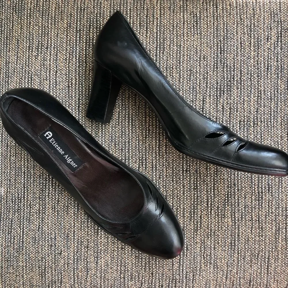 Etienne Aigner Ville Heels Laser Cut Leather 9.5